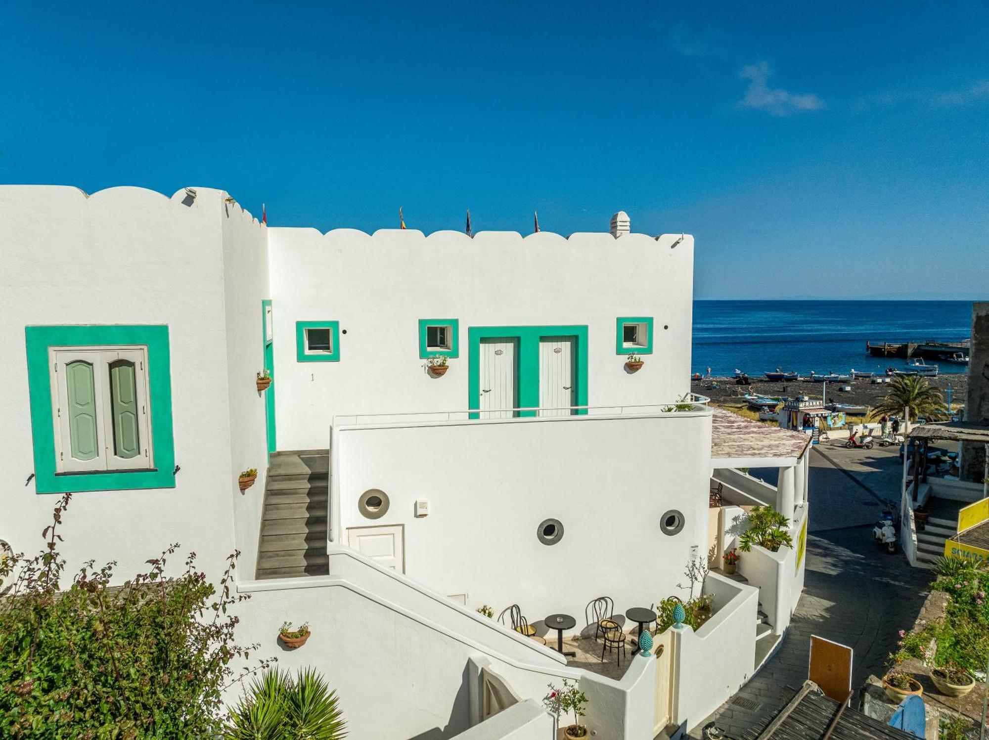 Hotel Ossidiana Stromboli Center Exterior foto